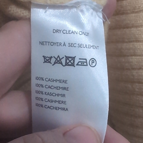 New The Goldie Crew-Neck Cashmere Sweater Size Medium Butter Yellow Oversized - Picture 7 of 8